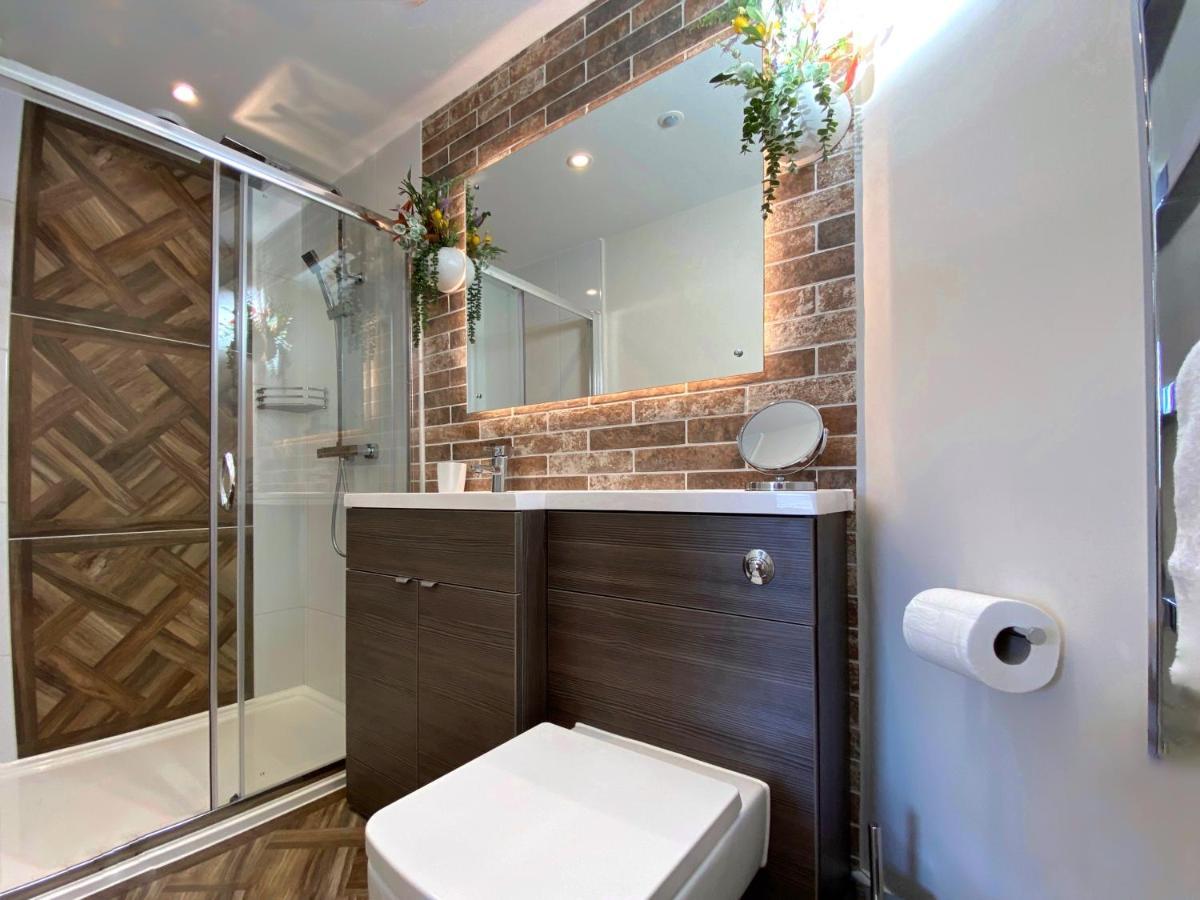 Hambrook House Canterbury - New Luxury Guest House With Espa Spa Complex מראה חיצוני תמונה